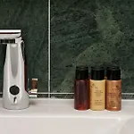 Boutique Mauro 4*