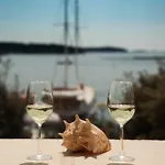 Boutique Mauro 4*