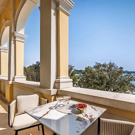 Boutique Mauro 4* Porec