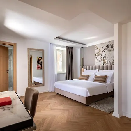 Ξενοδοχείο Boutique Mauro 4*