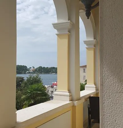 Boutique Mauro Hotel 4*