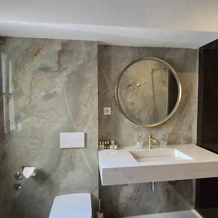 Boutique Mauro 4*