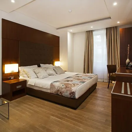 Boutique Mauro 4* Porec