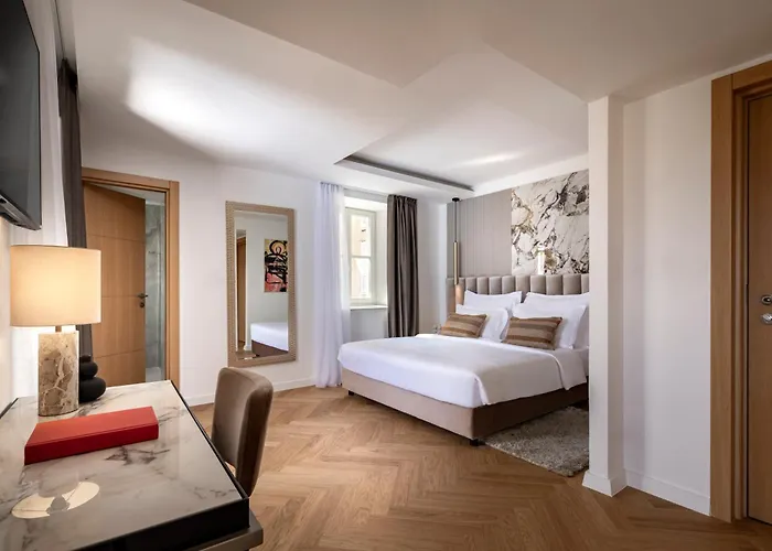 Hotel Boutique Mauro 4*