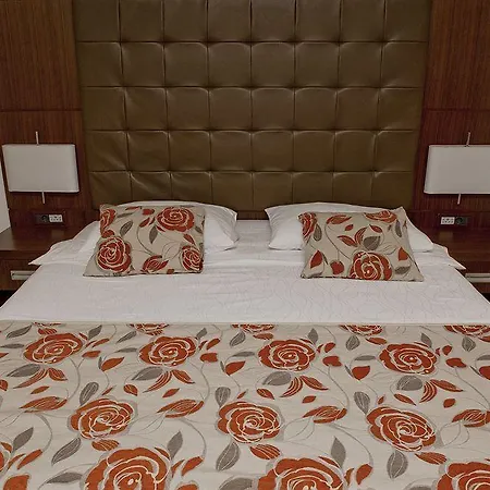 莫罗精品酒店 酒店 波雷奇